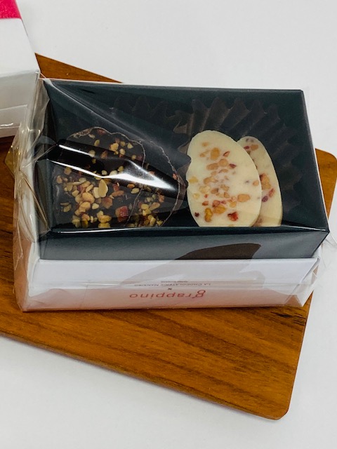 【限定商品】苺のチョコレートボックス (4個入り)