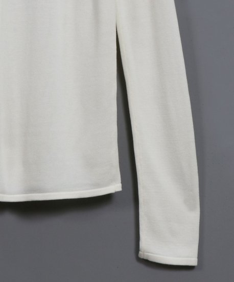 Turtle neck knit